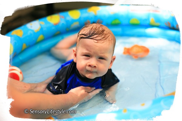 6 month old baby activities: water play