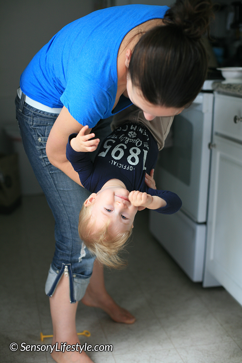 Toddler Activities : Month 13: Top 10 Sensory Activities for  13 month toddler