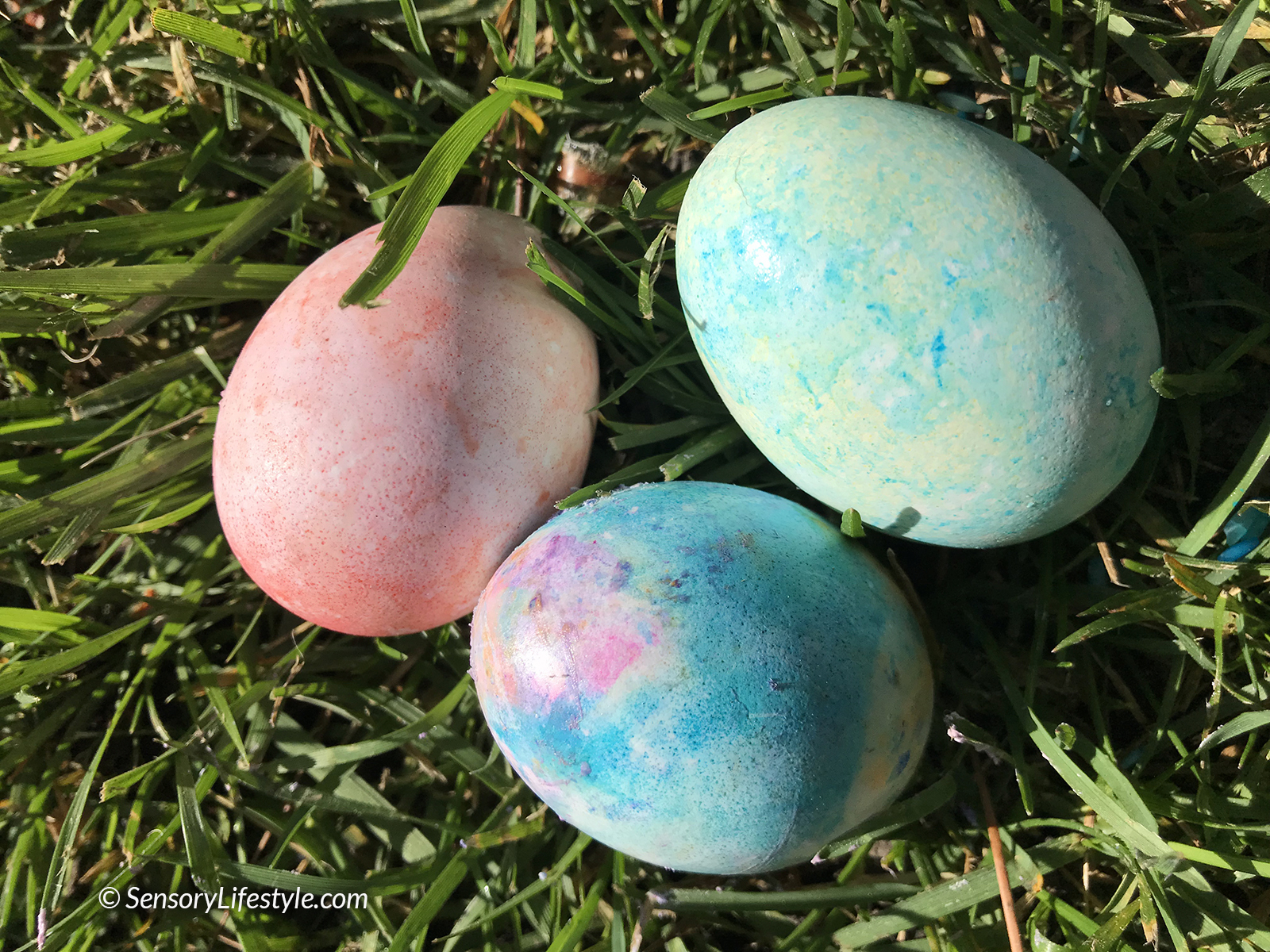 Egg Coloring Fun!