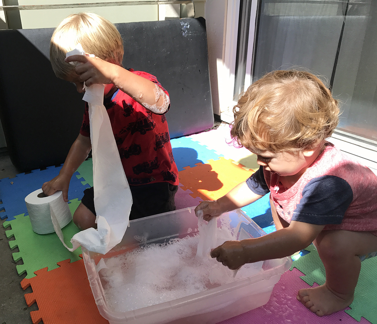 Recipes : Clean Mess Recipe for Sensory Play