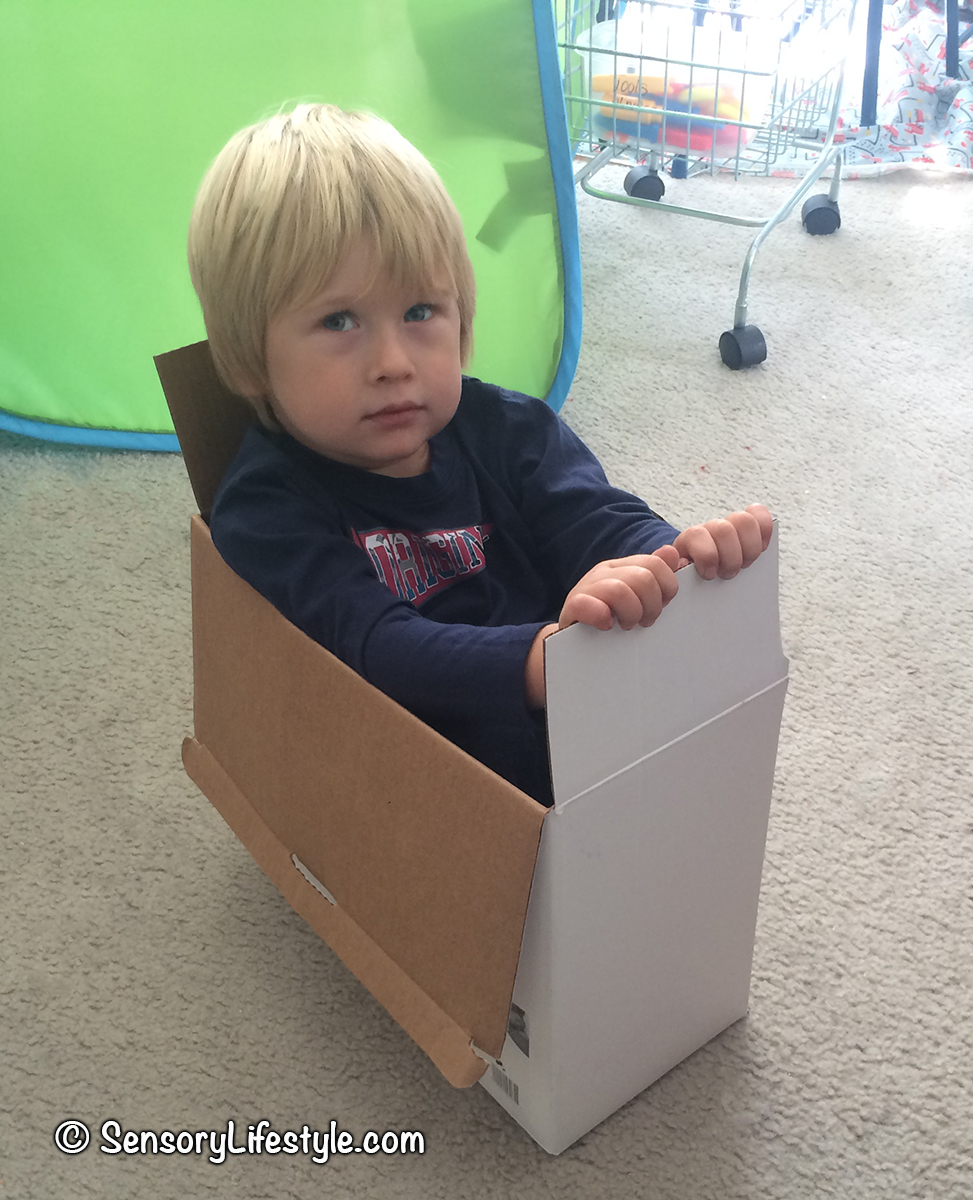 Indoor movement activities for kids: box games