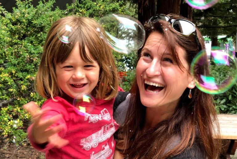 10 Developmental Benefits of playing with Bubbles » Sensory Lifestyle